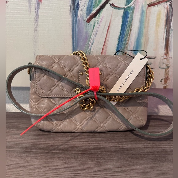 Marc Jacobs Quilted Shoulder Bag Grey - Picture 2 of 13